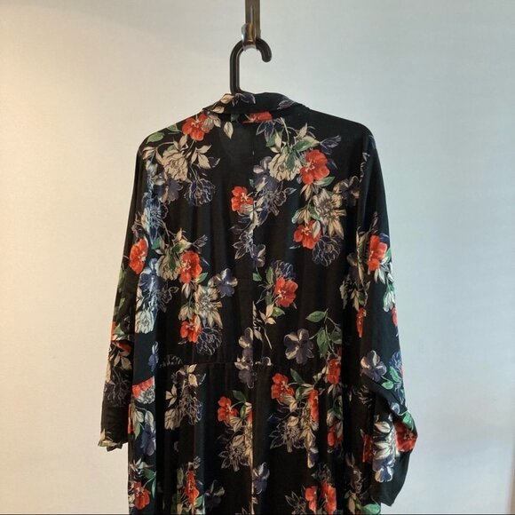 TORRID Sz 4X Maxi Dress Button Down Floral 3/4 Sleeves Hoops for Belt - Picture 8 of 14